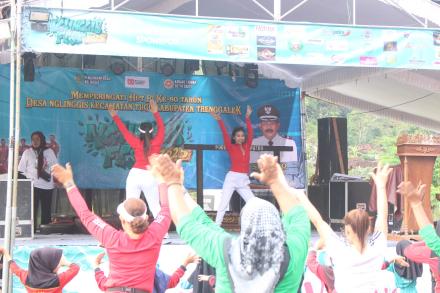 Senam Sehat dalam rangka “NGLINGGIS FEST 2025”